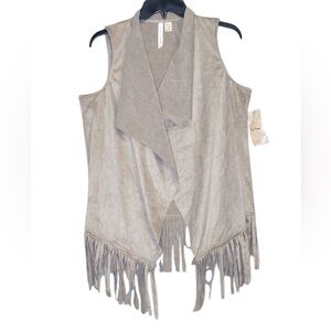 COUNTRY Womens Medium Beige Faux Suede Fringe Casual vest size M NWOT